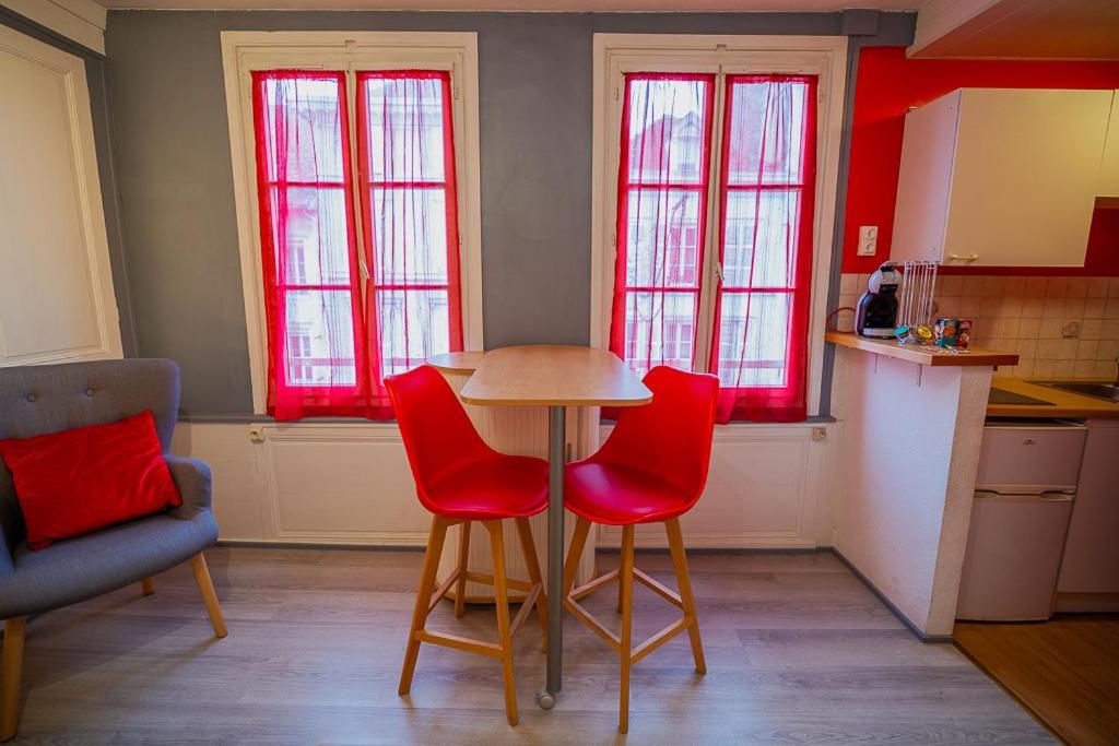 APPART dans HYPER CENTRE  Troyes Extérieur photo